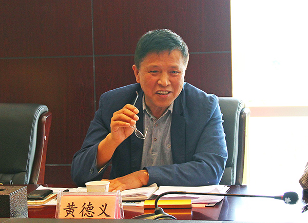 铜仁蔚蓝航空学校来bat365官网洽谈合作办学事宜