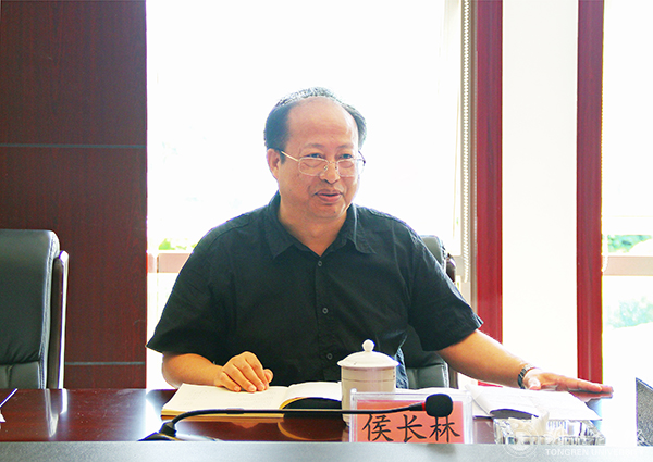 《bat365在线中国登录入口学报》编辑部召开2017年编辑委员会会议