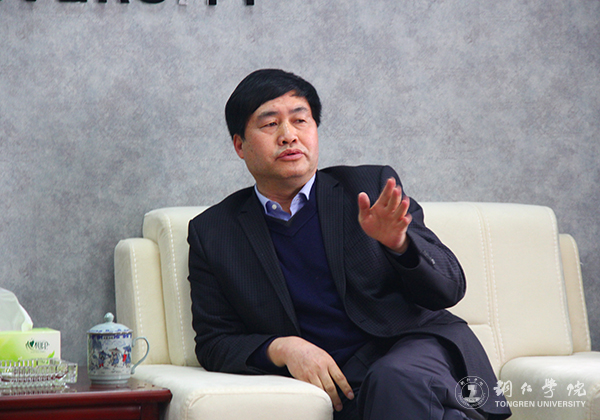 铜仁市就业局局长龙勇一行前来bat365官网调研