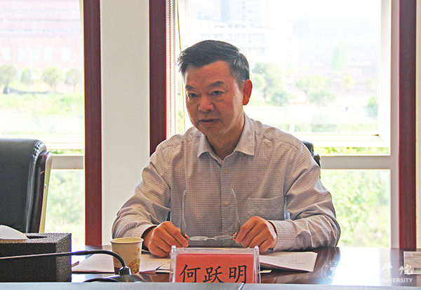 铜仁蔚蓝航空学校来bat365官网洽谈合作办学事宜