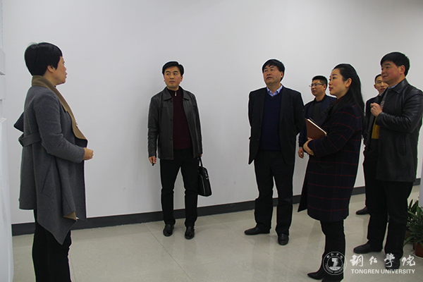 铜仁市就业局局长龙勇一行前来bat365官网调研